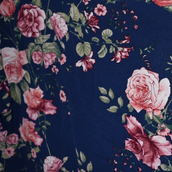 Lularoe Shirley - Picture 1 of 5